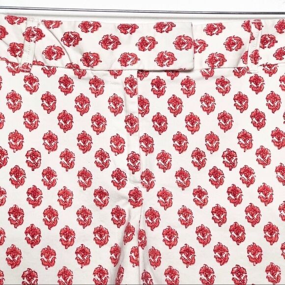 LOFT Blossom Riviera Shorts With 6" Inseam - Picture 2 of 7